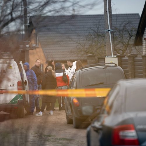 Šalčininkuose vyras nušovė žmoną policininkę  © L. Balandžio / BNS nuotr.
