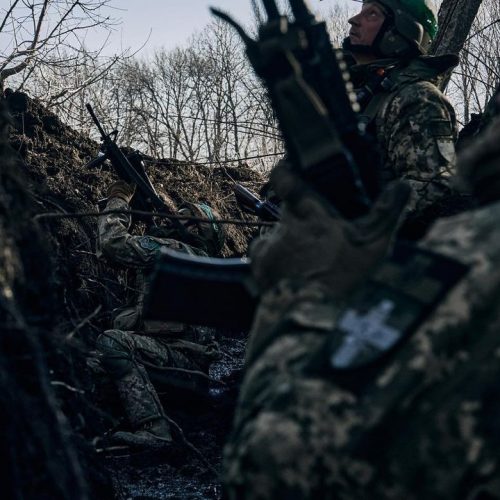 387-oji karo Ukrainoje diena