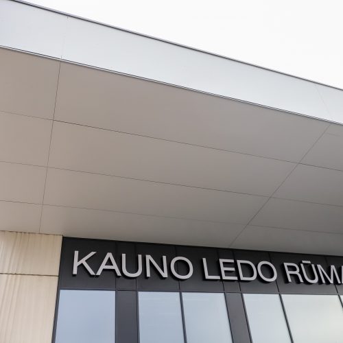 G. Nausėda lankėsi vakcinavimo centre Kaune  © Justinos Lasauskaitės, R. Dačkaus/Prezidentūros nuotr.