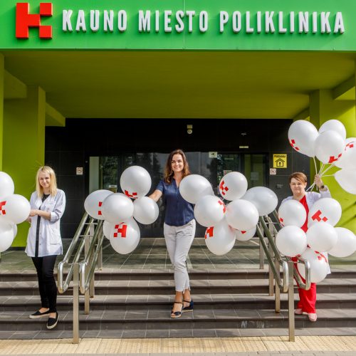 Vaikų gynimo dienos proga - Kauno miesto poliklinikos medikų sveikinimai  © Justinos Lasauskaitės nuotr.