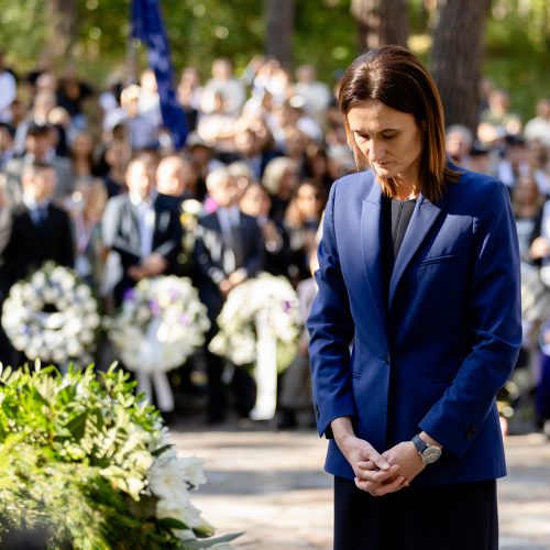 Holokausto aukų atminimas Panerių memoriale  © L. Balandžio / BNS nuotr.