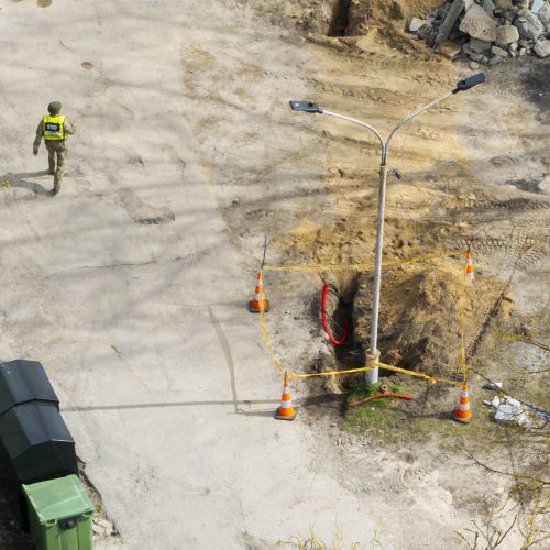  Vilniuje, Liepkalnio gatvėje, rastas sprogmuo  © I. Gelūno / BNS nuotr.