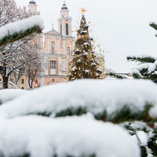 Kauno kalėdiniame miestelyje verda veiksmas  © Regimanto Zakšensko nuotr.