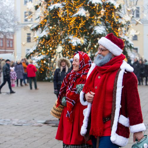 Kauno kalėdiniame miestelyje verda veiksmas  © Regimanto Zakšensko nuotr.