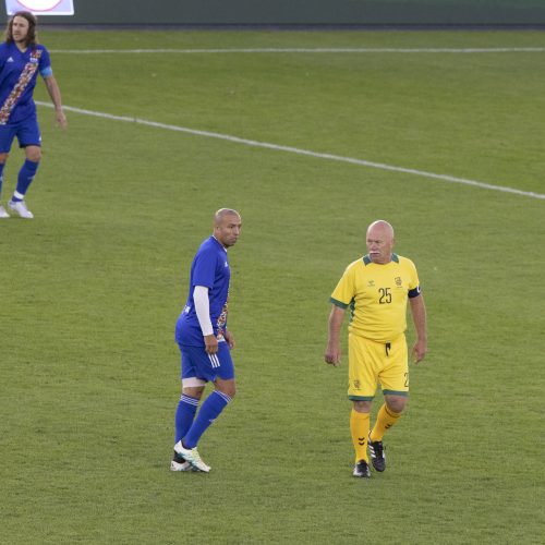 Kauno S. Dariaus ir S. Girėno stadione įvyko Lietuvos ir FIFA futbolo legendų rungtynės  © Simono Baltušio nuotr.