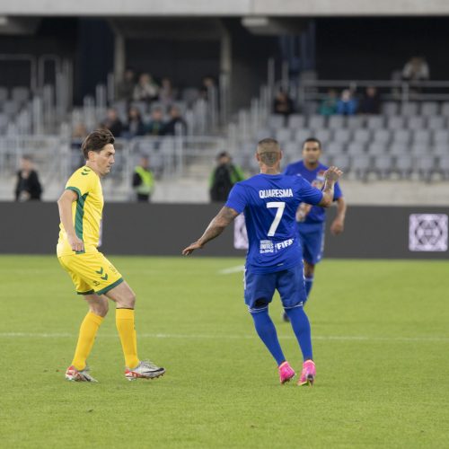 Kauno S. Dariaus ir S. Girėno stadione įvyko Lietuvos ir FIFA futbolo legendų rungtynės  © Simono Baltušio nuotr.