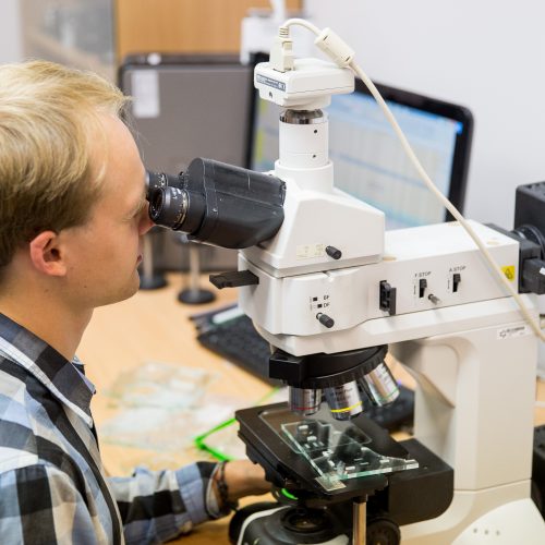 Ekskursija Fizikos instituto mokslo ir technologijų parke  © P. Peleckio / Fotobanko nuotr.