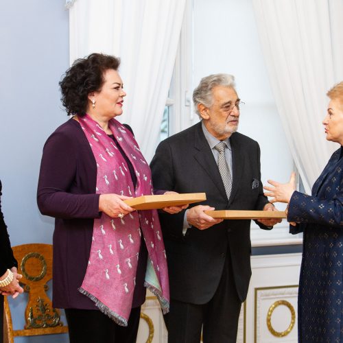 Operos žvaigždė P. Domingo – Prezidentūroje  © Pauliaus Peleckio / Fotobanko nuotr.