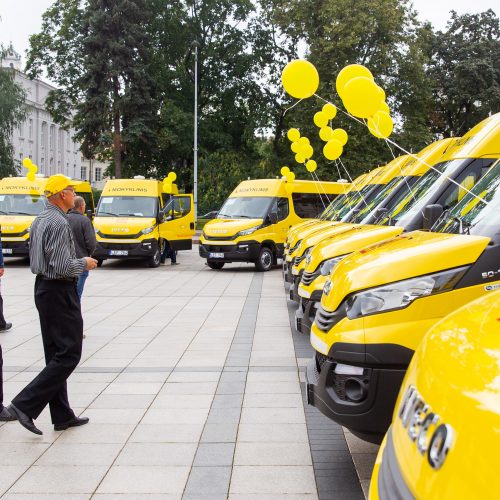 Nauji autobusiukai perduoti mokykloms  © I. Gelūno / Fotobanko nuotr.