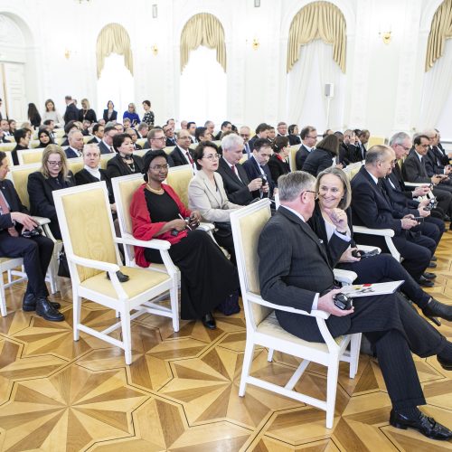 Prezidentas susitiko su užsienio ambasadoriais  © P. Peleckio / Fotobanko nuotr.