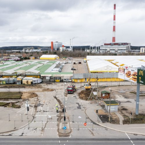 Prie Gariūnų prasidėjo žiedinės sankryžos įrengimo darbai  © I. Gelūno / BNS nuotr.