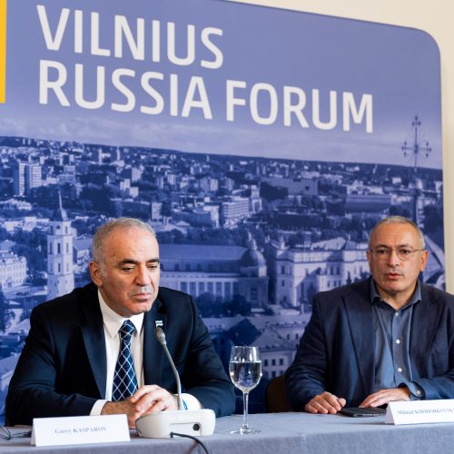 Vilniaus Rusijos forumo spaudos konferencija  © Ž. Gedvilos / BNS nuotr.