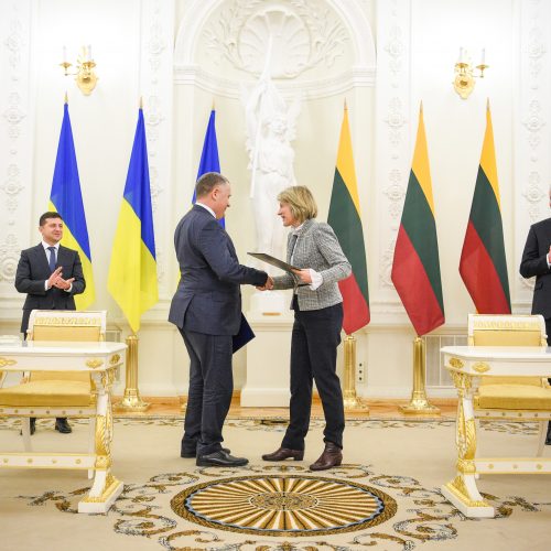 Ukrainos prezidento vizitas Lietuvoje  © R. Dačkaus / Prezidentūros, P. Peleckio / Fotobanko nuotr.