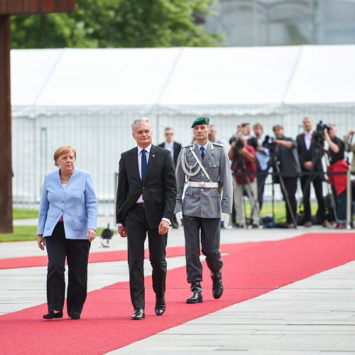 G. Nausėdos susitikimas su A. Merkel  © Scanpix, Prezidentūros nuotr.