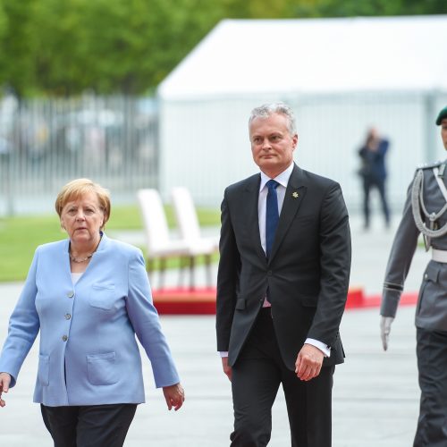 G. Nausėdos susitikimas su A. Merkel  © Scanpix, Prezidentūros nuotr.