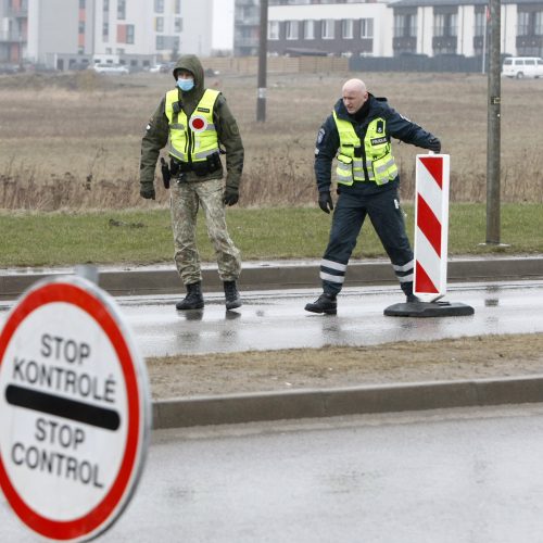 Klaipėdos policijos pareigūnai dirba postuose  © V. Liaudanskio nuotr.