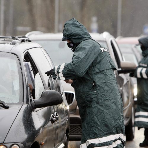 Klaipėdos policijos pareigūnai dirba postuose  © V. Liaudanskio nuotr.