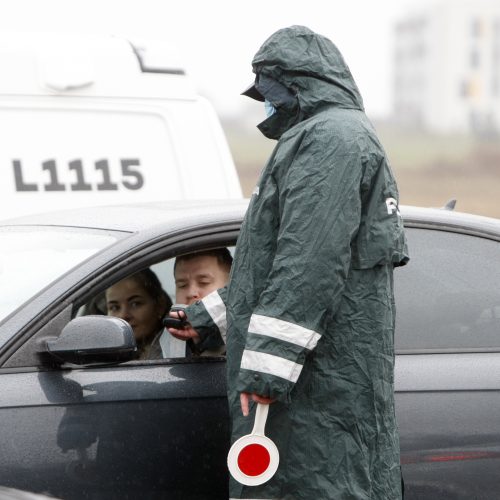 Klaipėdos policijos pareigūnai dirba postuose  © V. Liaudanskio nuotr.