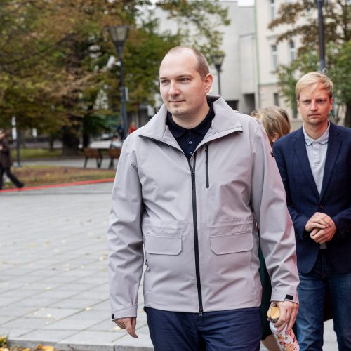 G. Jakštas susitiko su protestuojančiais mokytojais  © P. Peleckio / BNS nuotr.
