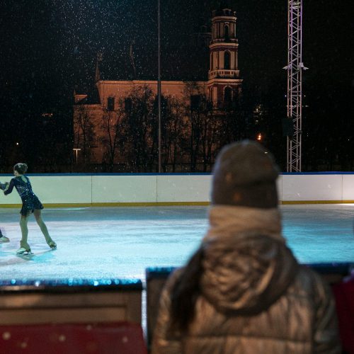 Lukiškių aikštėje atidaryta ledo čiuožykla  © P. Peleckio / Fotobanko nuotr.