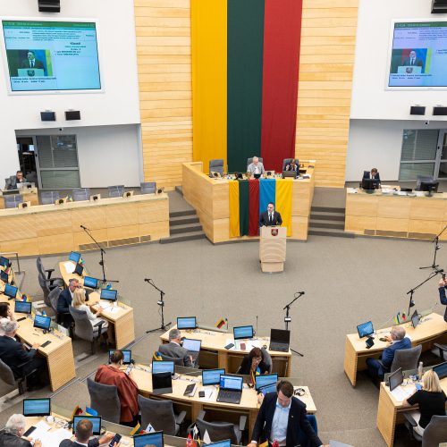 Siūlymas pradėti apkaltos procesą R. Žemaitaičiui  © P. Peleckio / BNS nuotr.