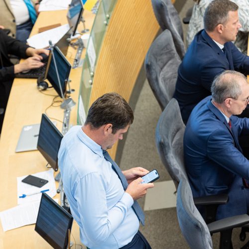 Siūlymas pradėti apkaltos procesą R. Žemaitaičiui  © P. Peleckio / BNS nuotr.