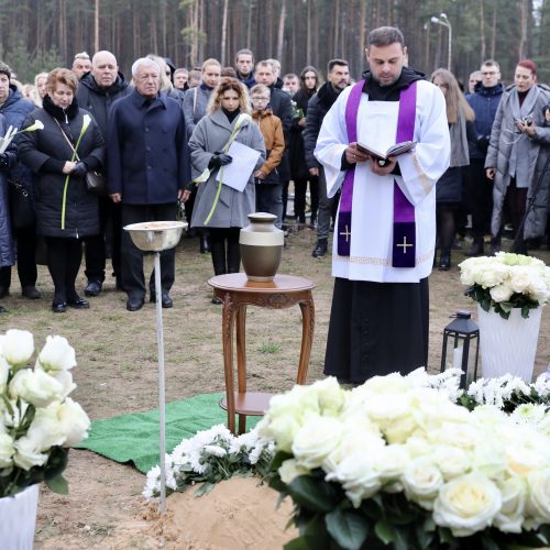 V. Cololo atgulė amžinojo poilsio  © T. Biliūno / Fotobanko nuotr.