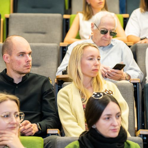 Profesorės B. M. Galdikas paskaita  © Regimanto Zakšensko nuotr.