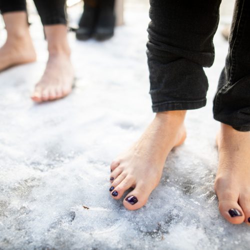 Prie Prezidentūros stovėjo „Basi tėčiai“  © I. Gelūno / „BNS Foto“ nuotr.