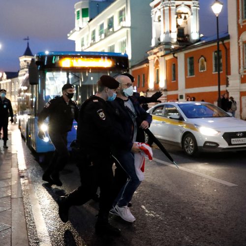 Ketvirta protestų naktis Baltarusijoje  © Scanpix nuotr.