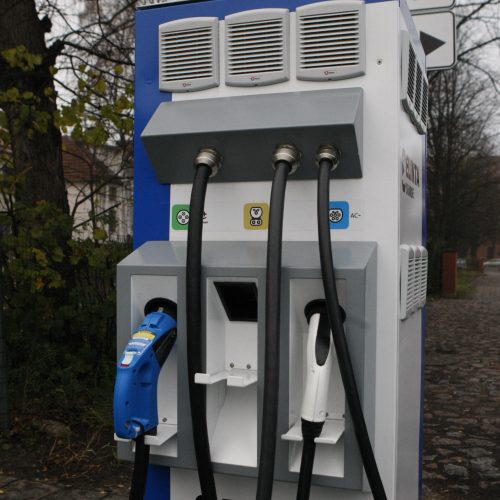 Klaipėdoje elektromobiliams – dar viena įkrovimo stotelė  © Vytauto Liaudanskio nuotr.