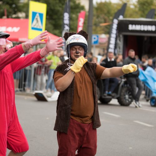 „Red Bull muilinių lenktynės“ Kaune  © Laimio Steponavičiaus ir T. Biliūno / Fotobanko nuotr.