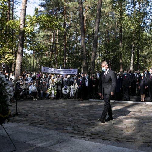 Genocido aukų pagerbimas Panerių memoriale  © P. Peleckio / Fotobanko nuotr.