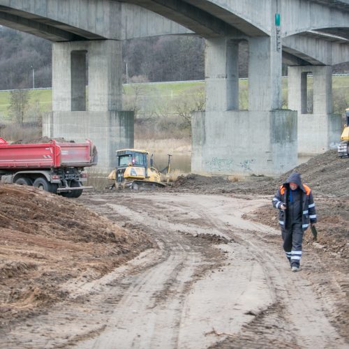 Kaune pradėta tilto per Nerį statyba  © Vilmanto Raupelio nuotr.