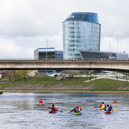  Iš Viliaus išvyko dvylika savanorių, kurie baidarėmis plausk iki Nidos  © I. Gelūno / Fotobanko nuotr.