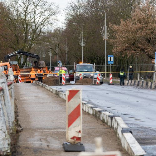 Kėdainiuose įgriuvo tiltas  © T. Biliūno, E. Ovčarenko/BNS nuotr.