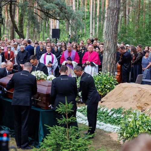 A. Adamkienė Kaune atgulė amžinojo poilsio  © Justinos Lasauskaitės, E. Ovčarenko/BNS nuotr.