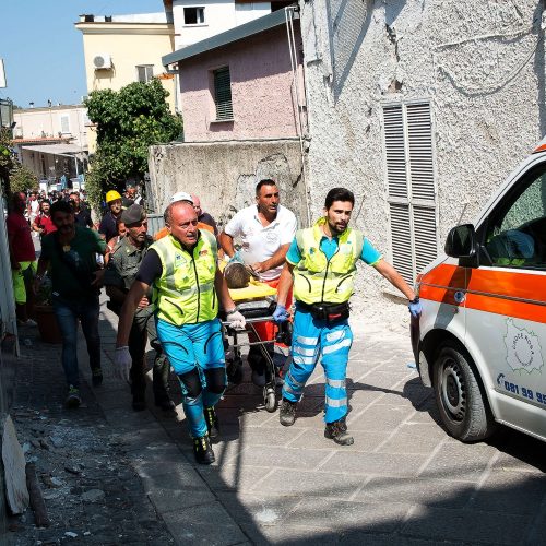 Italiją supurtė naujas žemės drebėjimas  © Scanpix nuotr.