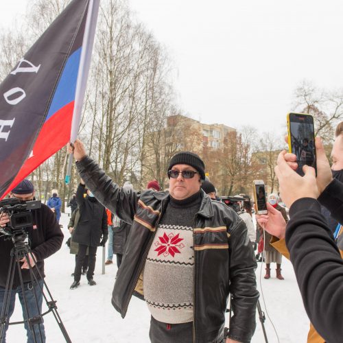 Po A. Navalno sulaikymo – piketas prie Rusijos ambasados Vilniuje  © Butauto Barausko nuotr.