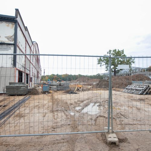 S.Dariaus ir S.Girėno stadione dirba sunkioji technika  © Justinos Lasauskaitės nuotr.