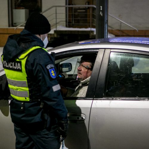 Kauno kelių policijos reidas, ieškant neblaivių vairuotojų  © Vilmanto Raupelio nuotr.