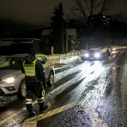 Kauno kelių policijos reidas, ieškant neblaivių vairuotojų  © Vilmanto Raupelio nuotr.