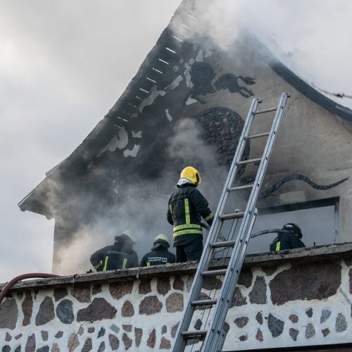 Ringauduose – sprogimas ir didžiulis gaisras  © Justinos Lasauskaitės nuotr.