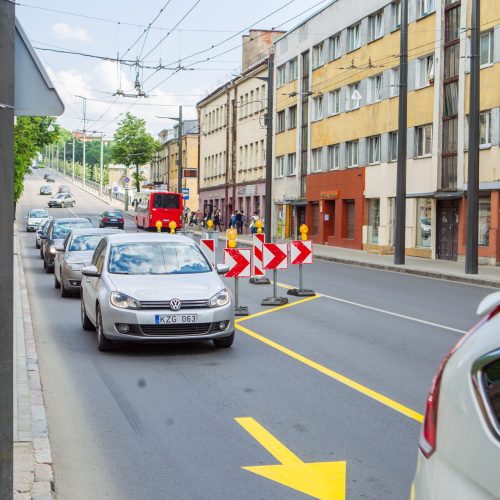 Kelio darbai vienoje pagrindinių Kauno sankryžų  © Laimio Steponavičiaus nuotr.