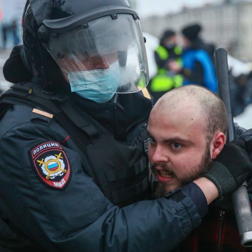 Maskvoje areštuojami protestuojantys A. Navalno šalininkai  © Scanpix nuotr.