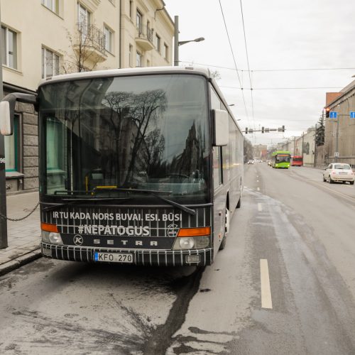 Kauno centre užsidegė autobusas  © Laimio Steponavičiaus nuotr.