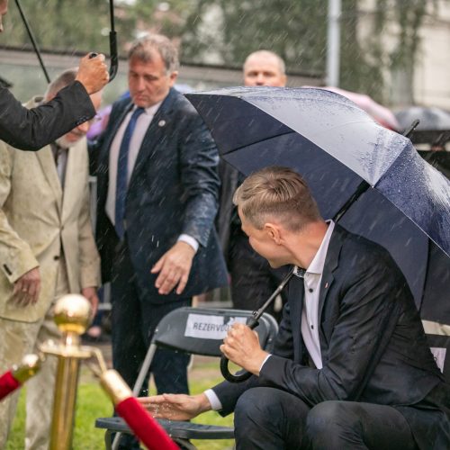 Neries krantinėse Vilniuje – tūkstančiai vėliavų ir „Tautiška giesmė“  © S. Žiūros nuotr.