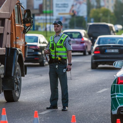 Policijos reidas Taikos prospekte  © Laimio Steponavičiaus nuotr.