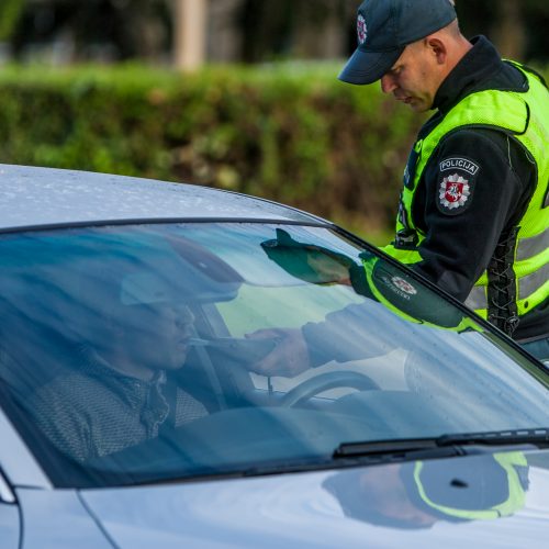 Policijos reidas Taikos prospekte  © Laimio Steponavičiaus nuotr.