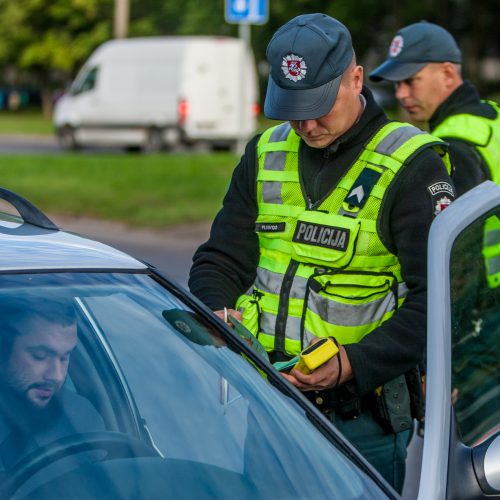 Policijos reidas Taikos prospekte  © Laimio Steponavičiaus nuotr.